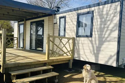 Image de Mobil-home pour 6 personnes avec terrasse