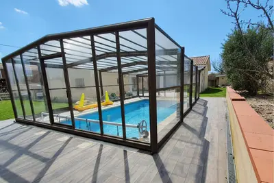 Image de Maison familiale (8 à 10 personnes) avec piscine couverte à 15 min de Toulouse.