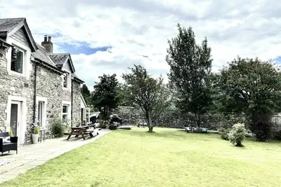 Image de InEdra Farmhouse- Pitlochry with wood fired HotTub