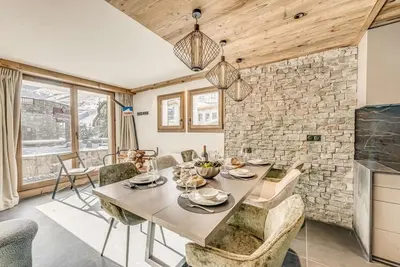 Image de 100m du centre station, Rez-de-chaussée, télévision, casier à ski, 82m², Tignes