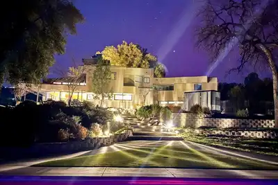 Image de Yosemite Riverfront Pool, Spa, Wiffle Ball, Golf, Pickleball