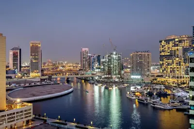 Image de First Class |1br| Walk to Dubai Mall | Canal Views