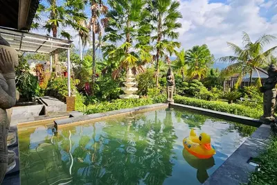 Image de A family-friendly traditional Balinese house ideal for a holiday stay