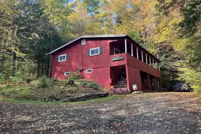 Image de Cabin Near Stratton and Mt. Snow w/hot tub, sauna