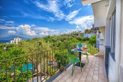 Image de Sorrento Sea View Villa - 4br, Panoramic Terraces & Private Parking