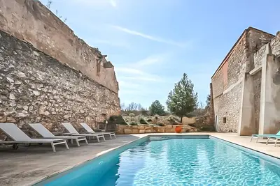 Image de Maison piscine proche mer