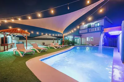 Villa Cascada - Pool w Waterfall - Near Palm Beach