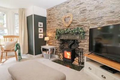 Image de The Wonky Nest, pet friendly, with open fire in Bowness-On-Windermere