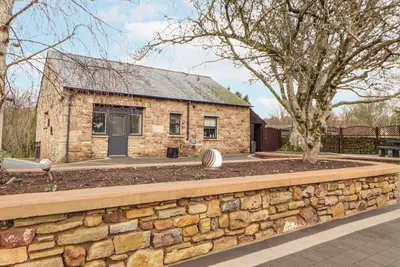 Image de Blue Heron Lodge, pet friendly, character holiday cottage in Brough