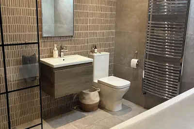 Image de Cool city residential house. Near the best restaurants and cafés. Pet friendly.