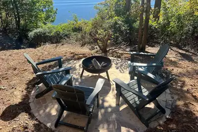 Image de Spring break on the lake! Deep water, amazing sunsets, minutes from Gainesville!