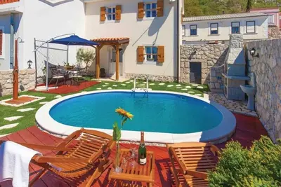 Image de Villa by the Sea & Mountains by Aneo Travel