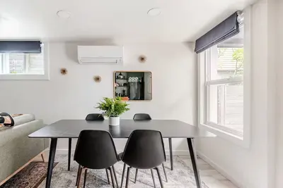 Image de Sustainable Style in the Heart of West Seattle