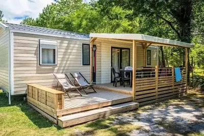 Image de Mobil-Home 3 chambres 6 personnes Tv Clim, 30m²