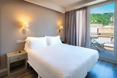 Image de Contemporary Suite Near Guggenheim Museum + Walking Paths – Ideal Stay