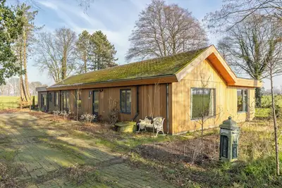 Image de Detached forest house \"Klein Stettyn\" with panoramic views and large garden