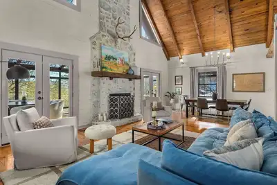 Image de Big Bend Retreat at Smith Lake