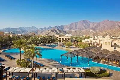 Image de Expansive Beachside Refuge for Ultimate Relaxation w/ Pool Access & Ocean View