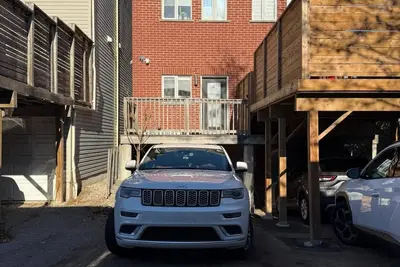 Image de Cozy Downtown Toronto Retreat Near King W & Queen W Life