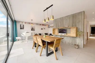 Image de Au Tempo Beaujolais, maison d’architectes au coeur d’une région viticole