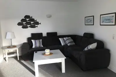 Image de Thatched house with large property directly on the moor