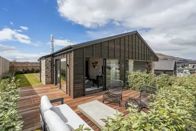 Image de The Ledgerwood Retreat - 4 bedroom spacious home