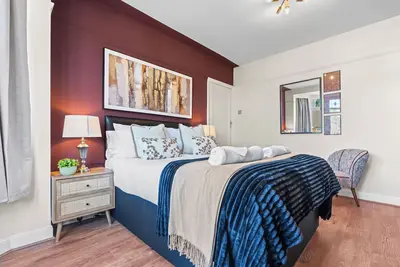 Image de Huge 5 Bedroom House Large Driveway & Garden - Nr Solihull Edgbaston Central