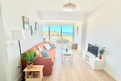 Image de Front line beach, unforgettable views