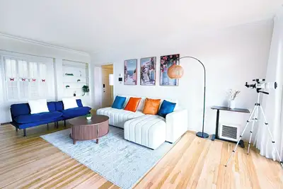 Image de Peaceful Berkeley Hills Home with Stunning Views