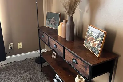 Image de Spacious 2br Apartment. 3 Queen Beds. Sleeps 6. Findlay, Oh