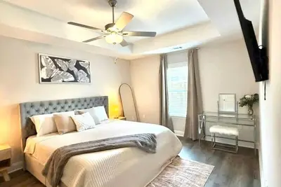 Image de Masters Suite – Modern Townhome 7 Miles to Augusta National
