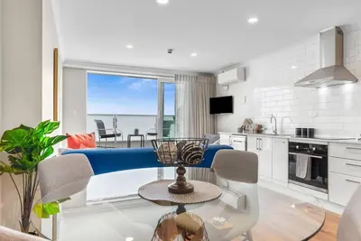 Image de Hamilton High-Rise - Beauty and Balloons