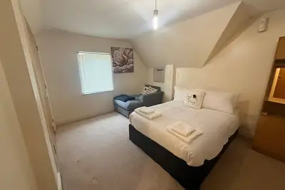 Image de Two Bed Apartment FullyFurnished - Parking - Wifi