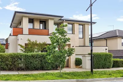 Image de Spacious 4br Home Steps to Buses Westfield Doncaster