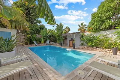 Image de VillaCuraOasis Luxury villa with tropical garden, private pool, near the beach
