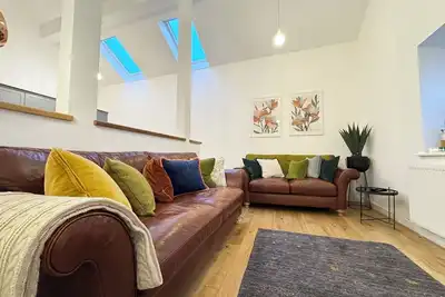 Image de The Barn in Courtyard, 3 -Bed, Sleeps 5, Long Term Rental Available