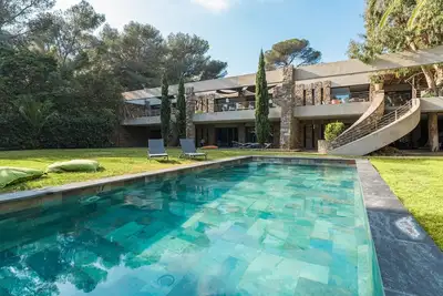 Image de Villa d'architecte, climatisation, piscine chauffée, plage à 200m, jardin, Bbq