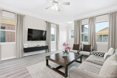 Image de O26a Single Story 2br Townhome with King Beds and Fenced Yard