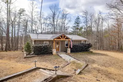 Dockside at Dawn Cove