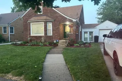 Image de 3 Bedroom home, in a nice, quiet neighborhood, on the west side of Detroit.