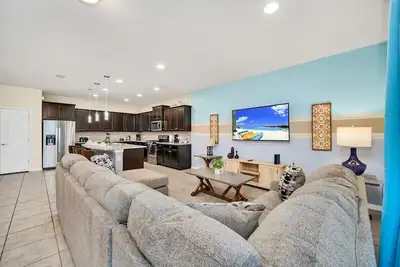 Image de Last Minute Disney! Private Pool, Hot Tub, Game Room & Themed Bedrooms. Book Now! #118533