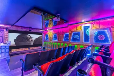 Image de Last Minute Disney! Private Pool, Hot Tub, Game Room, Home Theatre & Themed Bedrooms. Book Now! #Vp58