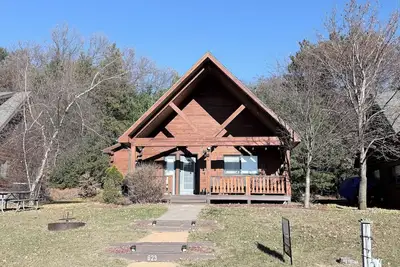 Image de Cozy American themed 3-bedroom cabin by Three Bears Resort in Warrens