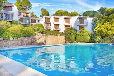 Image de ( Cliper H3) Lovely apartment with communal pool.