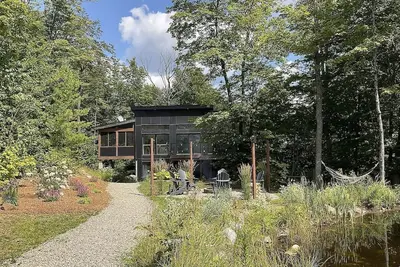 Image de Hôtel à la maison - Le Loma-sur-le-lac avec spa!