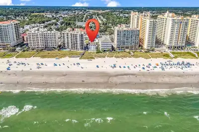 Image de Oceanfront w/ Private Balcony - Steps to Sand