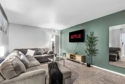 Image de Fifa | 3 Min Walk to At&T | 3br | Free Parking!