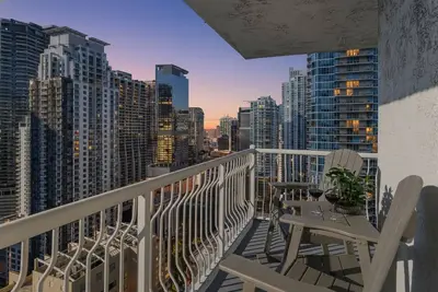 Image de Sky-High Luxury 3br with Brickell City & Bay Views