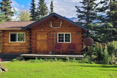 Image de The Polaris is a cozy delight with 360 degree mountain views. Pet Friendly!