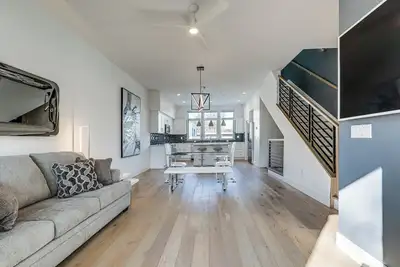 Image de Walkable! Extended Stay 1 Mi to Dtwn Sacramento
